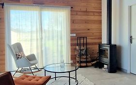 Pinéa Lodge - Chalet Authentique en Pin des Landes